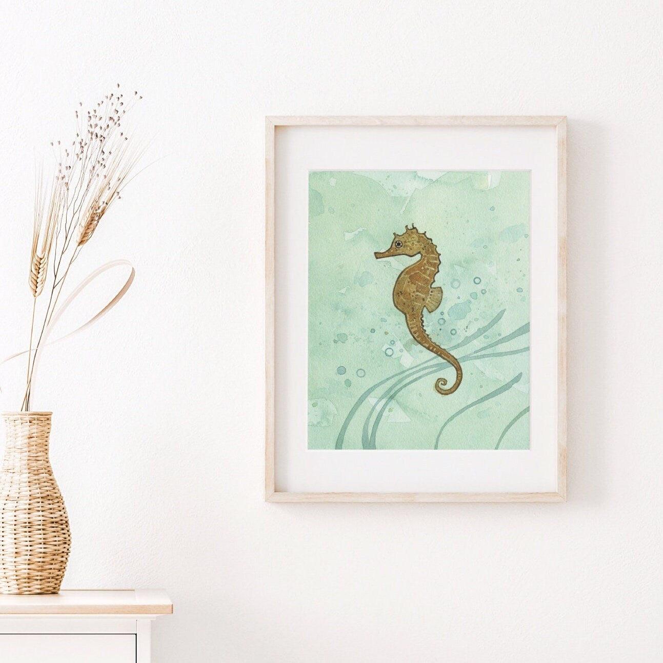 Lined Seahorse Print